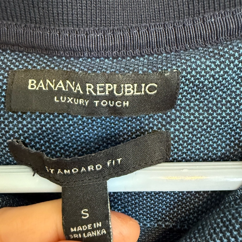 2/$30 Banana Republic - Luxury Touch Men’s Navy Polo Shirt w Black Collar Small - Picture 7 of 8